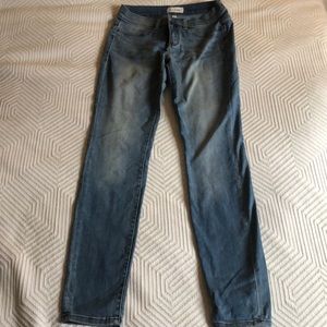 Lila Ryan light blue skinny jeans.